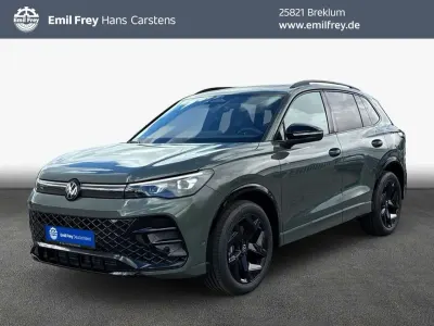 Neu VW Tiguan R-line 150 PS (110 kW) 2026 Grün SUV