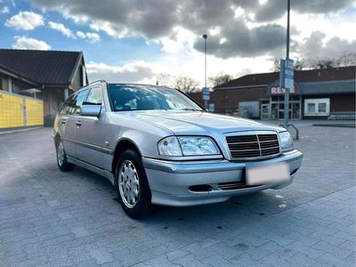Second-hand Mercedes C180 122 CP (89 kW) 1998 Gri Break