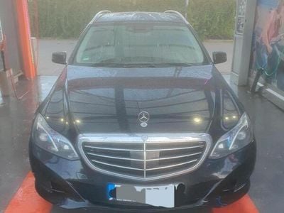 Mercedes E220