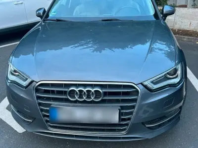 Gebraucht Audi A3 Ambiente 105 PS (77 kW) 2013 Grau Kleinwagen