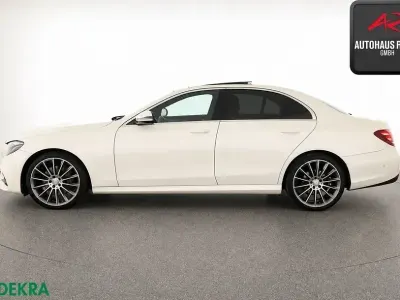 Gebraucht Mercedes E200 AMG 184 PS (135 kW) 2016 Diamantweiß designo Limousine