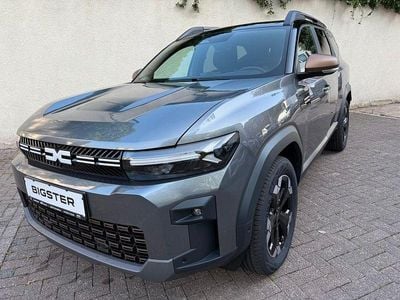 Grau (dolomitgrau) Neu 2025 Dacia Bigster Extreme SUV | 34.625 € (Fairer Preis)