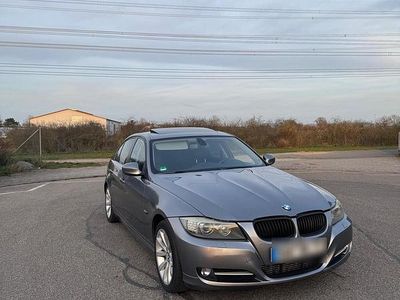 Usata BMW 335 306 CV (225 kW) 2011 Grigio Berlina