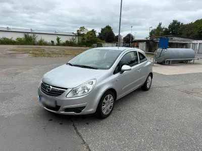 Gebraucht Opel Corsa 80 PS (58 kW) 2007 Silber Kleinwagen