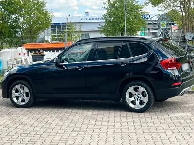 Gebraucht BMW X1 149 PS (109 kW) 2013 Schwarz SUV
