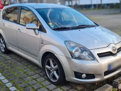 Gebraucht Toyota Corolla Verso Sol 177 PS (130 kW) 2008 Silber Van / Kleinbus