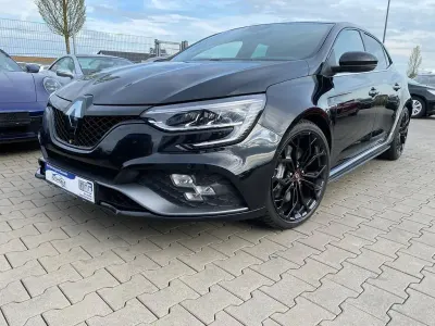 Gebraucht Renault Mégane IV R.S. 300 PS (220 kW) 2022 Sternenschwarz Limousine