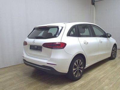 Occasion Mercedes B180 Style 116 PK (85 kW) 2022 Wit MPV