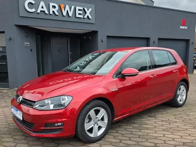 Gebraucht VW Golf VII 110 PS (80 kW) 2014 Rot Limousine