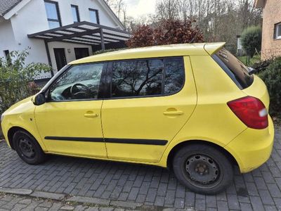 Gebraucht Skoda Fabia 86 PS (63 kW) 2008 Gelb Limousine