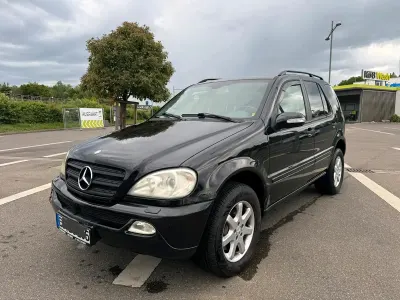Gebraucht Mercedes ML350 235 PS (172 kW) 2004 Schwarz SUV