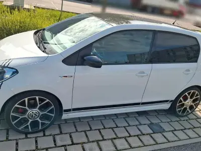 Gebraucht VW up! GTI 116 PS (85 kW) 2019 Weiß Kleinwagen