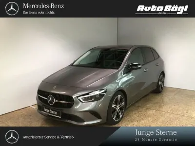 Gebraucht Mercedes B220 Progressive 190 PS (139 kW) 2025 Lack mountaingrau Kleinwagen