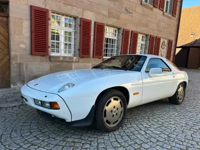 Gebraucht Porsche 928 288 PS (211 kW) 1986 Weiß Coupé