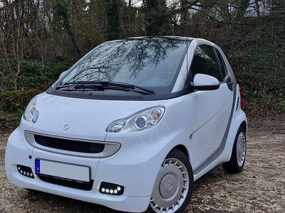 Gebraucht Smart ForTwo Coupé Passion 71 PS (52 kW) 2011 Weiß Coupé