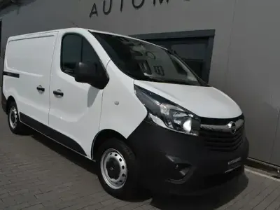 Gebraucht Opel Vivaro 121 PS (88 kW) 2018 Weiß Van / Kleinbus