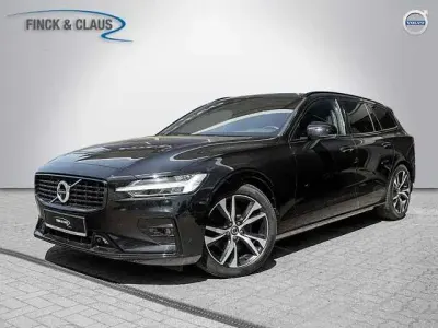 Używany Volvo V60 120 KM (88 kW) 2021 Kombi