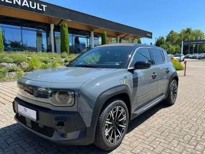 Neu Renault R4 Iconic 110 kW (150 PS) 2025 Grau SUV