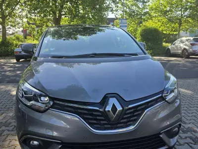 Gebraucht Renault Scénic III Experience 110 PS (80 kW) 2017 Grau Van / Kleinbus