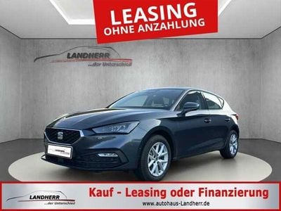 Neu Seat Leon Style 116 PS (85 kW) 2025 Blau Limousine