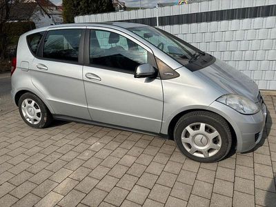 Gebraucht Mercedes A160 Avantgarde 82 PS (60 kW) 2010 Silber Van / Kleinbus