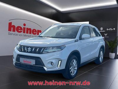 Gebraucht Suzuki Vitara Comfort+ 140 PS (102 kW) 2023 Pearl cool white SUV