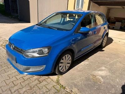 Usado VW Polo 69 HP (50 kW) 2009 Azul Citadino