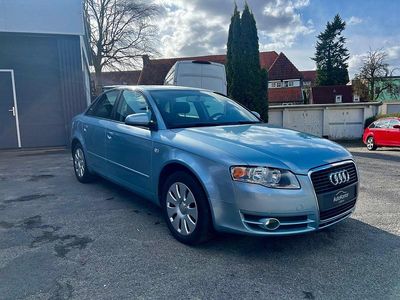Używany Audi A4 Ambiente 131 KM (96 kW) 2005 Niebieski Sedan/Limuzyna