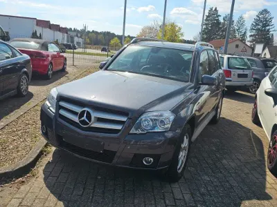Gebraucht Mercedes GLK300 231 PS (169 kW) 2009 Grau SUV
