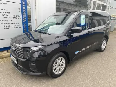 Gebraucht Ford Courier Limited 125 PS (91 kW) 2026 Schwarz Van / Kleinbus