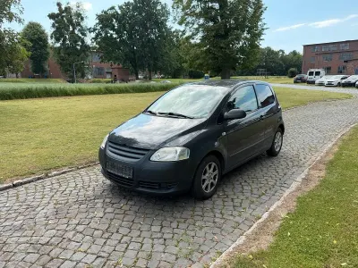 Gebraucht VW Fox 54 PS (39 kW) 2006 Grau Kleinwagen