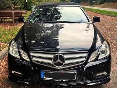 Gebraucht Mercedes E500 Avantgarde 387 PS (284 kW) 2010 Schwarz Cabrio