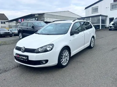 Gebraucht VW Golf VI Match 105 PS (77 kW) 2012 Weiß Kombi