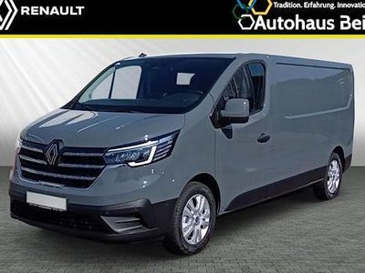 Neu Renault Trafic Komfort 150 PS (110 kW) 2025 Grau Van / Kleinbus
