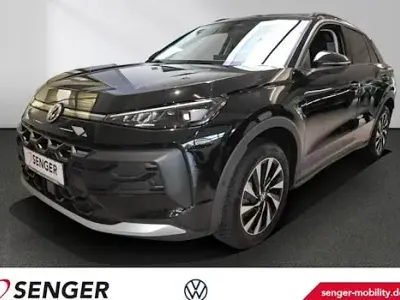 Neu VW T-Roc Life 150 PS (110 kW) 2026 Schwarz SUV