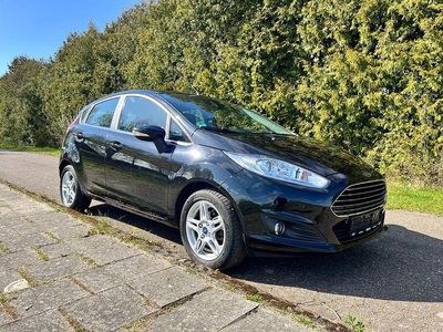 Usata Ford Fiesta SYNC Edition 82 CV (60 kW) 2015 Nero Berlina