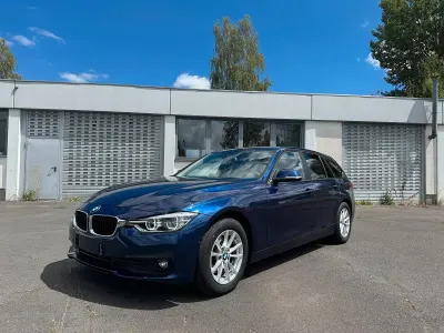 Gebraucht BMW 320 Advantage 190 PS (139 kW) 2015 Blau Kombi