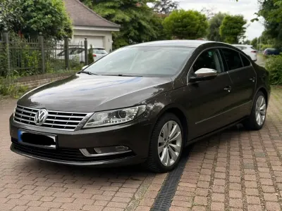Gebraucht VW Passat Sportline 143 PS (105 kW) 2012 Braun Limousine