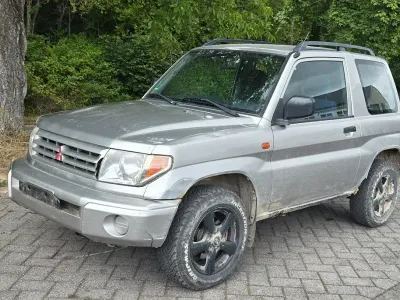Gebraucht Mitsubishi Pajero 114 PS (83 kW) 2003 Silber SUV