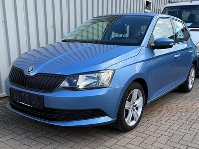 Gebraucht Skoda Fabia Cool Edition 60 PS (44 kW) 2017 Blau Kleinwagen