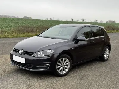 Gebraucht VW Golf VII LOUNGE 110 PS (80 kW) 2016 Grau Limousine