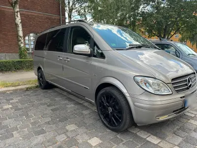 Gebraucht Mercedes Viano 204 PS (150 kW) 2009 Gold Van / Kleinbus