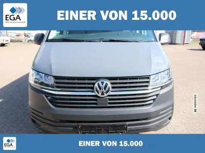 Gebraucht VW T6.1 Trendline 150 PS (110 kW) 2023 Grau Van