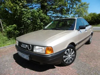 Gebraucht Audi 80 90 PS (66 kW) 1989 Gold Limousine