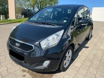 Używany Kia Venga 128 KM (94 kW) 2013 Czarny Hatchback