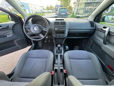 Usata VW Polo Comfortline 75 CV (55 kW) 2004 Utilitaria