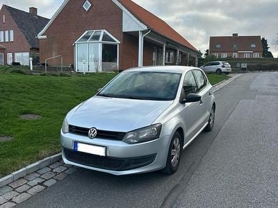 Gebraucht VW Polo Trendline 74 PS (54 kW) 2012 Silber Kleinwagen