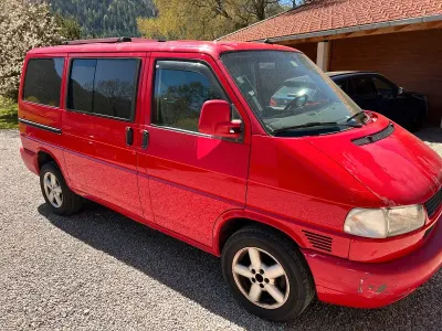 Używany VW T4 150 KM (110 kW) 1999 Czerwony Van