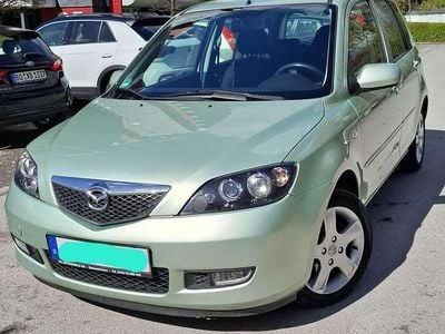 Second-hand Mazda 2 Exclusive 80 CP (58 kW) 2006 Verde Hatchback