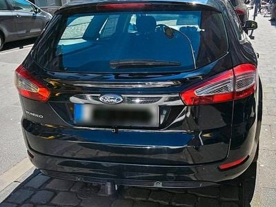 Second-hand Ford Mondeo 140 CP (102 kW) 2013 Negru Break